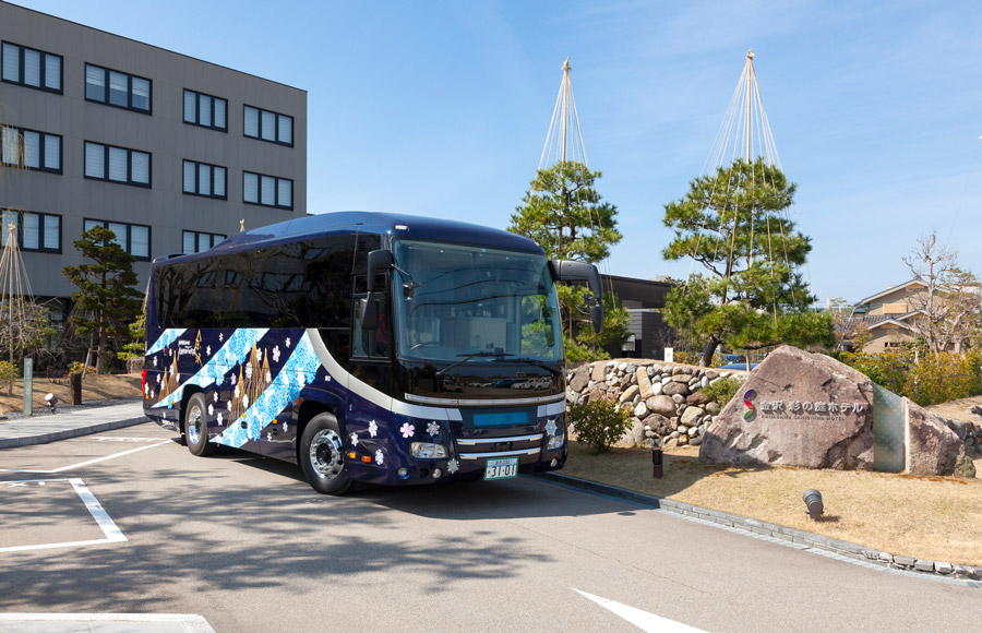金沢 彩の庭ホテル — 金沢市 · 4つの庭を内包する64室の加賀デザインホテル、長町武家屋敷至近