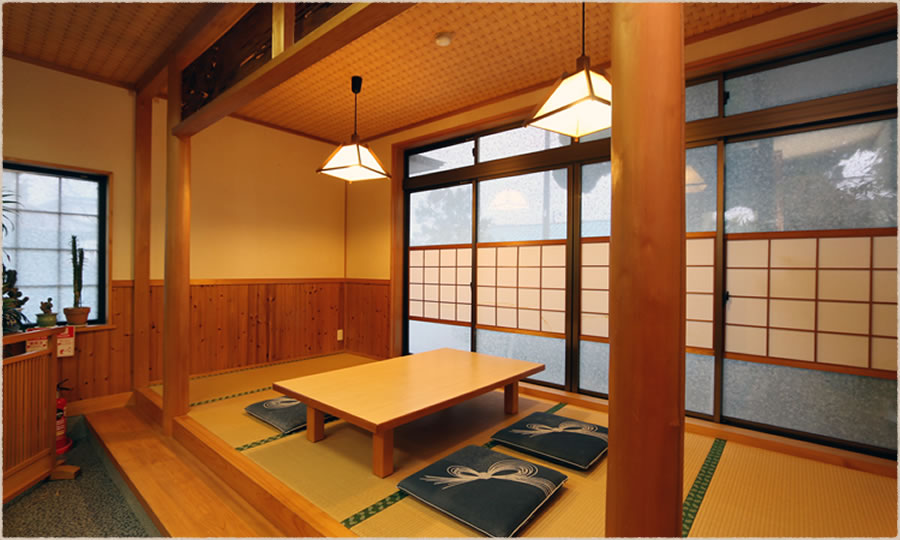 むさしや旅館 — 真庭市中福田 · 旭川源流沿いの小さな旅館