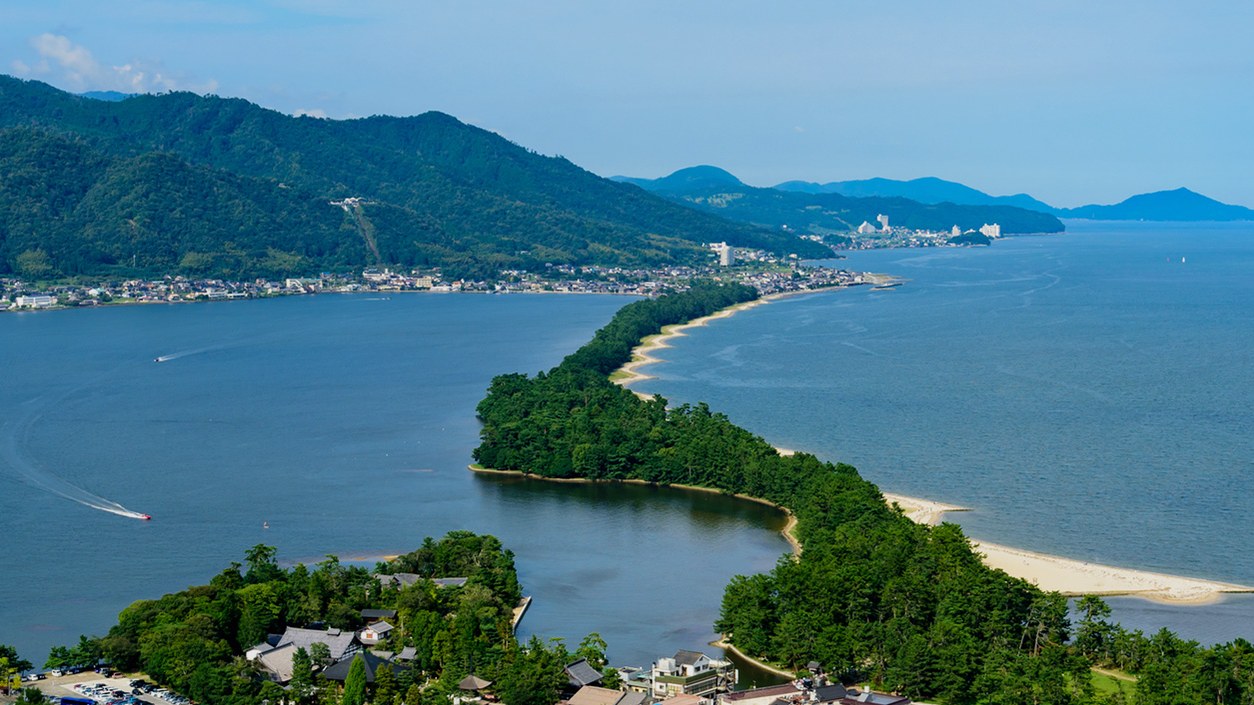 天橋立温泉 ホテル北野屋 — 宮津・天橋立文珠 · 海側全室から天橋立を望む温泉ホテル