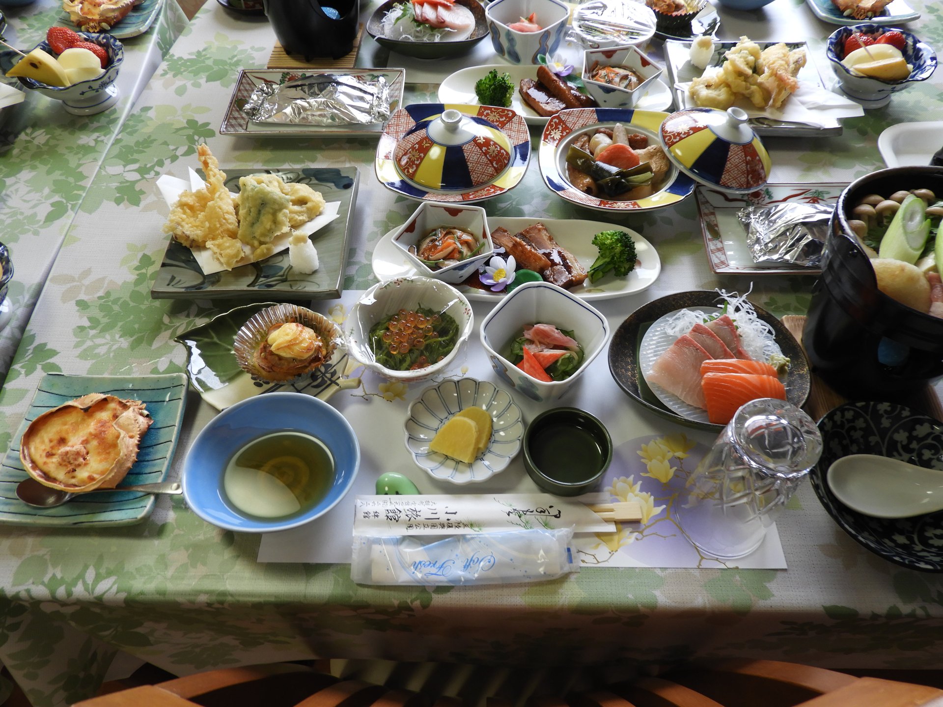 小川旅館 絆館 — 大槌町小鎚 · 三陸の海の幸・山の幸を盛り込んだ夕食膳