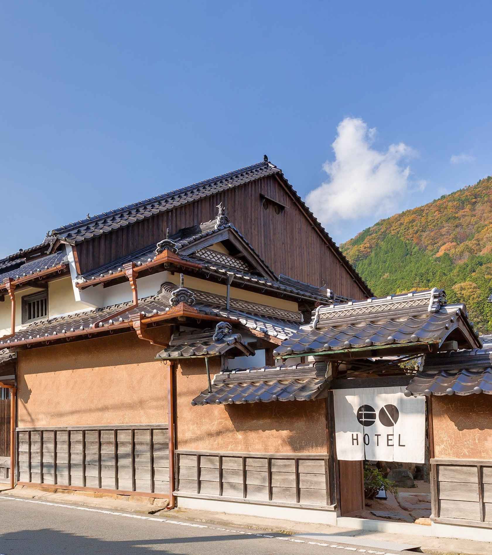 竹田城 城下町 ホテルEN — 兵庫・朝来市和田山町竹田 · 旧木村酒造場を再生した城下町分散型ホテルの外観
