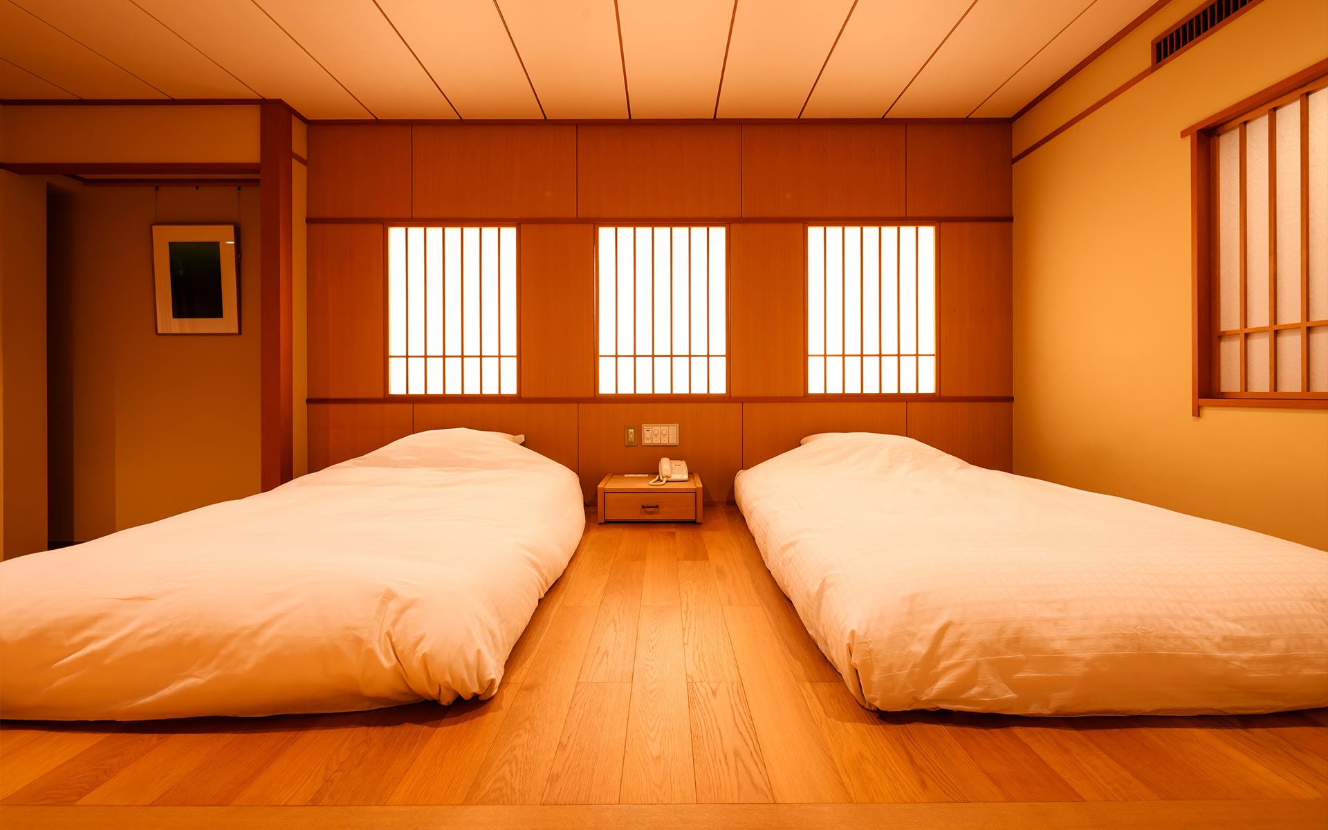 信州別所温泉 玉屋旅館 — 上田市・別所温泉 · 北向観音門前に立つ創業150余年、源泉かけ流しの温泉旅館