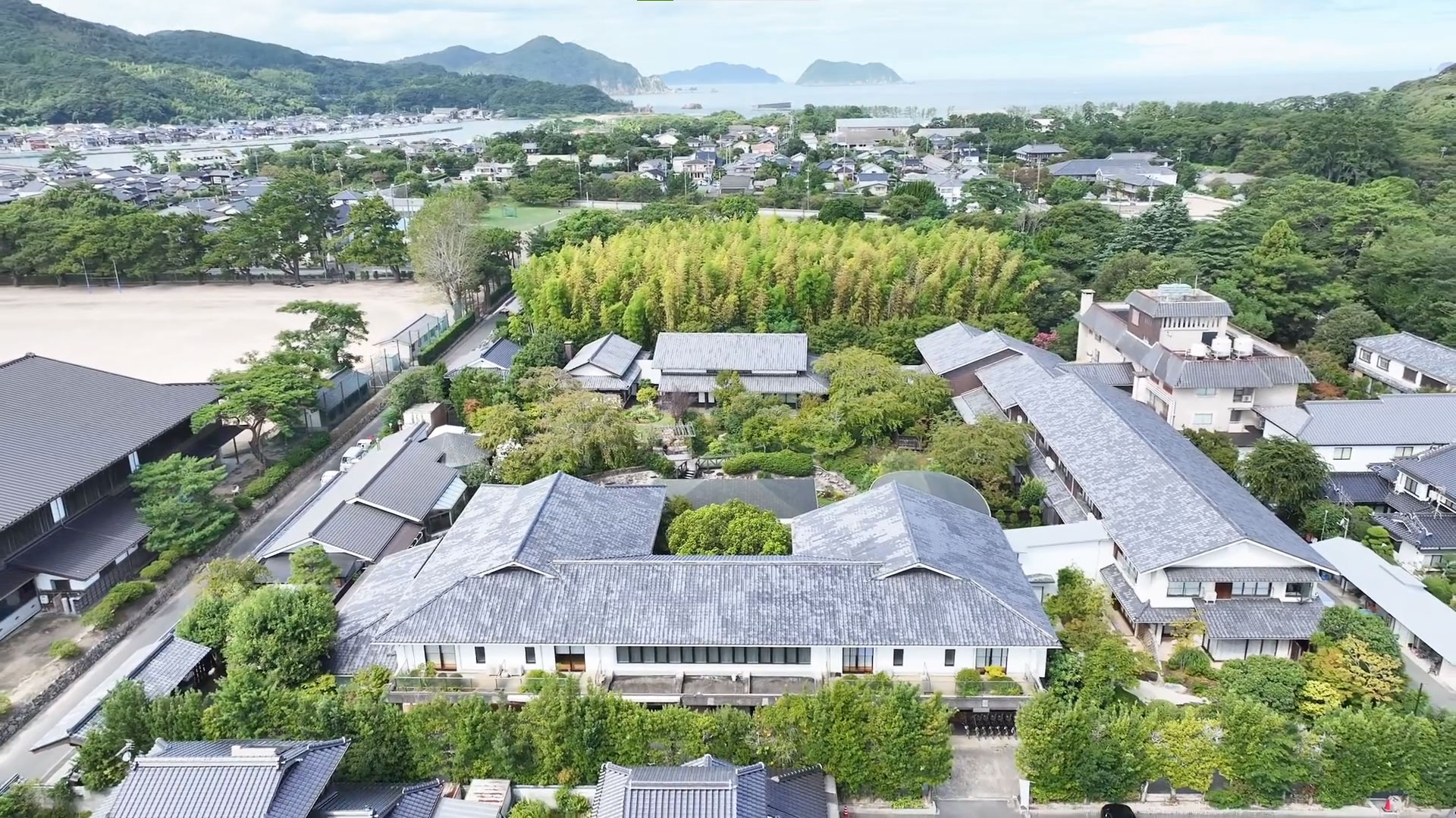 萩城三ノ丸 北門屋敷 — 萩・堀内 · 世界遺産・萩城下町の毛利屋敷跡三千坪に建つ歴史散策の宿