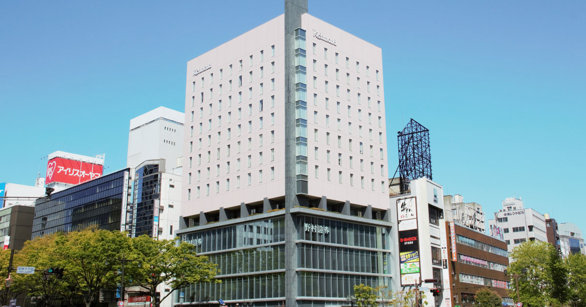 リッチモンドホテルプレミア仙台駅前 — 仙台・青葉区中央 · 仙台駅西口徒歩3分の高層シティホテル外観