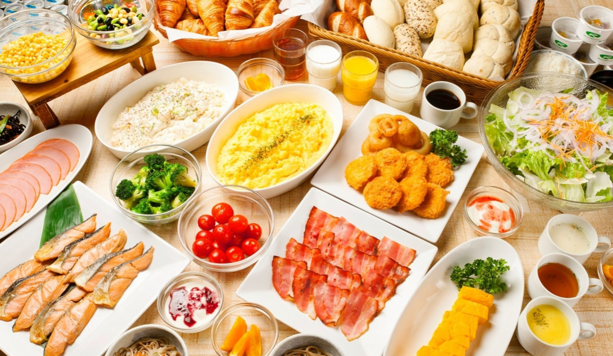 ホテルルートインひたちなか — ひたちなか市市毛 · 和洋そろえた無料朝食バイキング