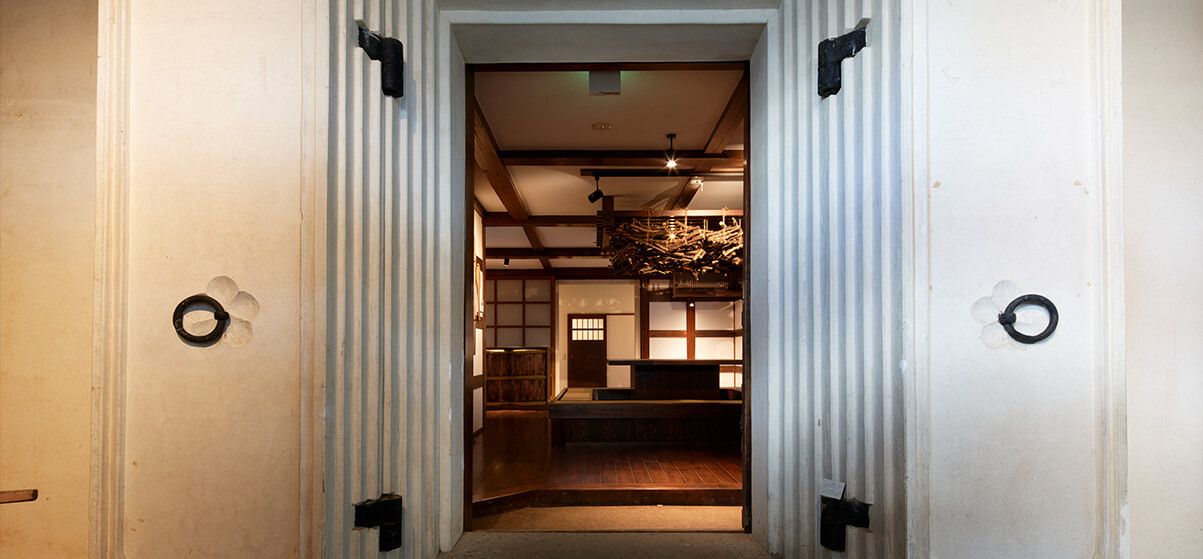 和のゐ 角館 — 秋田・仙北市角館 · 旧西宮家の蔵と屋敷を改装した全6室の歴史的宿