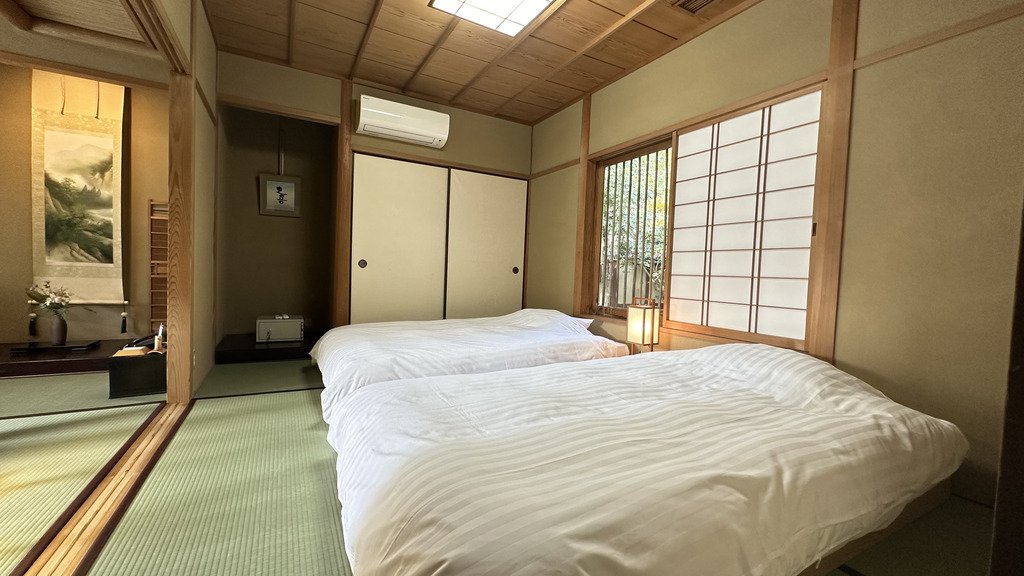 料亭旅館 竹千代 霧島別邸 — 霧島市 · 公式サイト掲載の館内写真