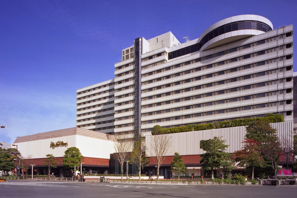 ホテルニューオータニ博多の口コミ、スタッフ対応が2〜3割　月〜水泊が安い