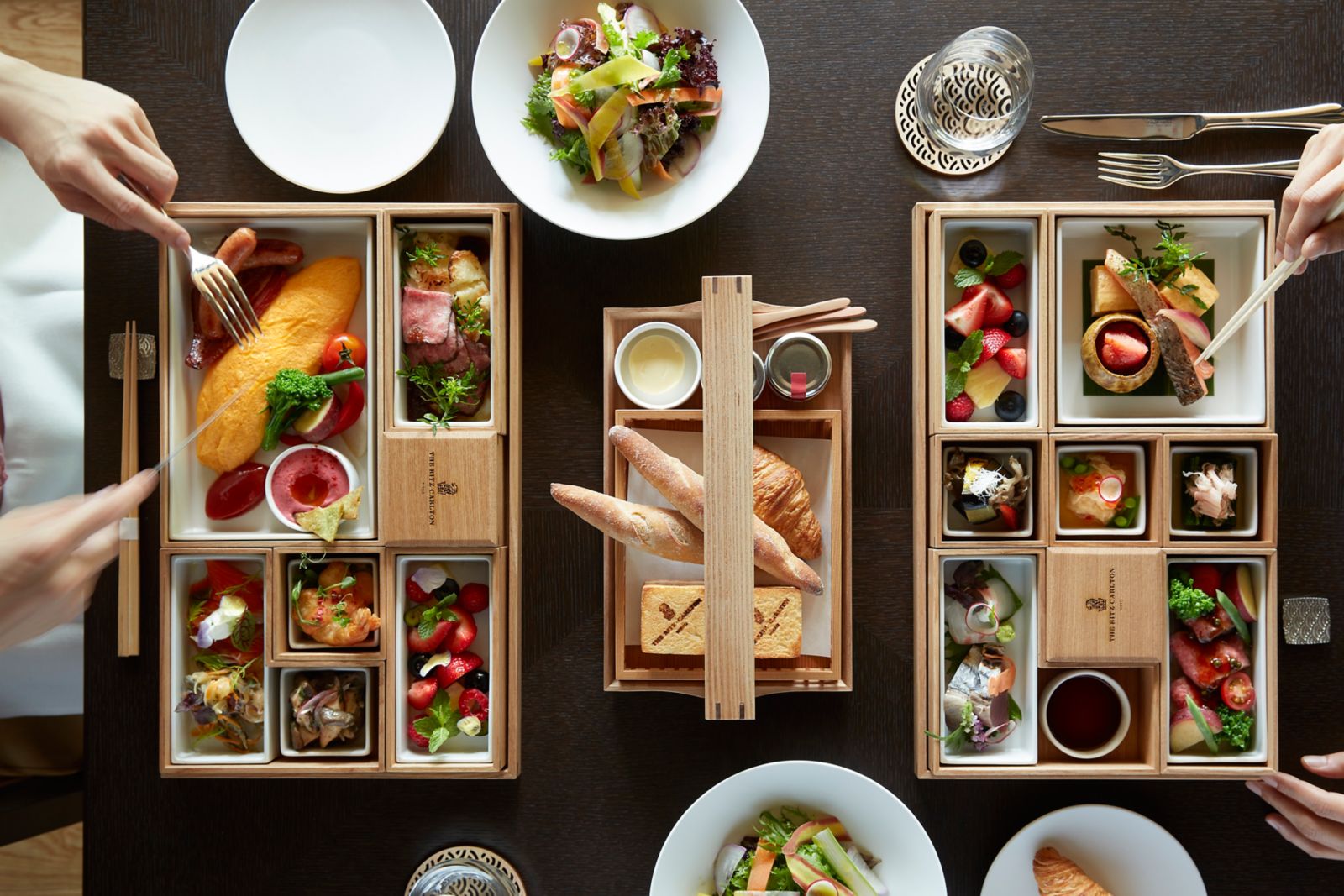 ザ・リッツ・カールトン日光 — 日本料理レストラン · 栃木県産食材の会席料理を出すダイニング